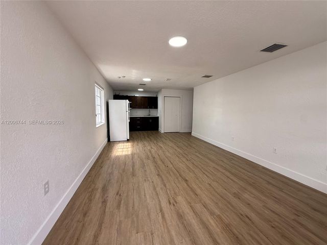 15741 NW 40th Court B, Miami Gardens, FL 33054