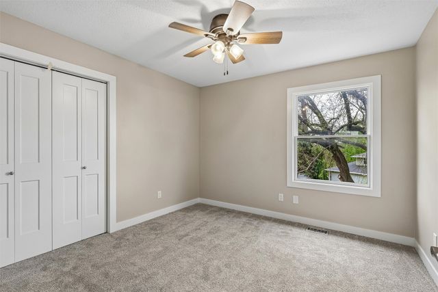 7802 Boulder Drive, West Des Moines, IA 50266