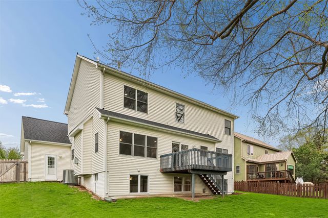 7802 Boulder Drive, West Des Moines, IA 50266