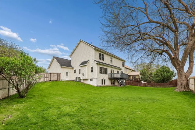 7802 Boulder Drive, West Des Moines, IA 50266