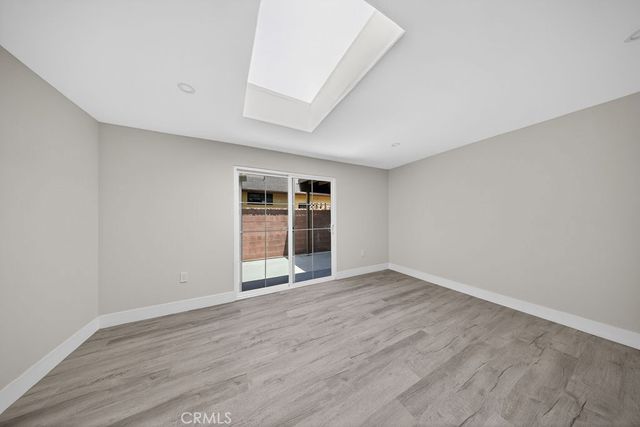 10227 Mcvine, Sunland, CA 91040