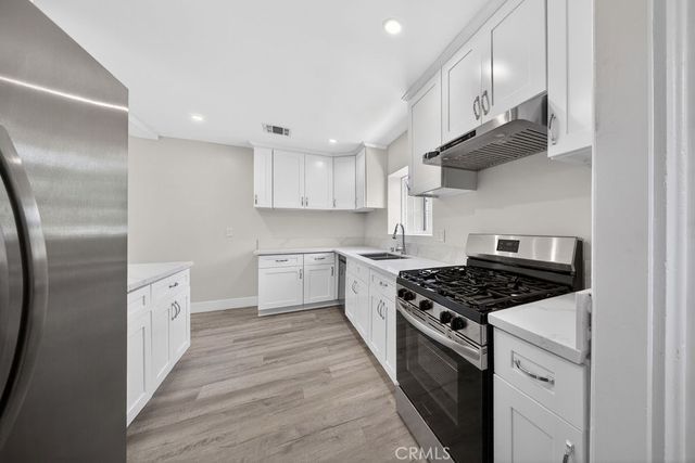 10227 Mcvine, Sunland, CA 91040