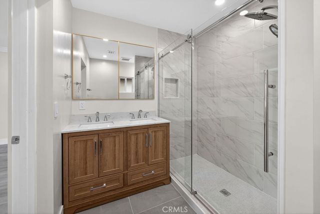 10227 Mcvine, Sunland, CA 91040