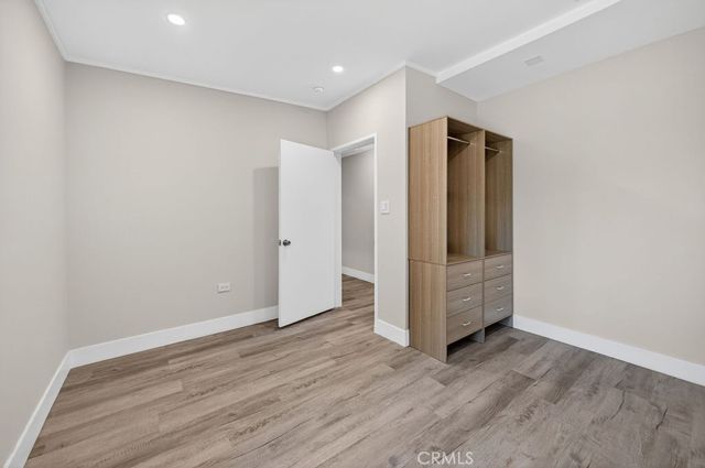 10227 Mcvine, Sunland, CA 91040