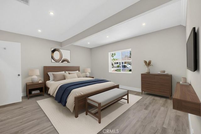 10227 Mcvine, Sunland, CA 91040