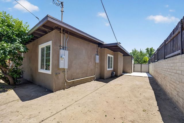 10227 Mcvine, Sunland, CA 91040