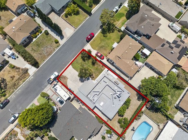 10227 Mcvine, Sunland, CA 91040