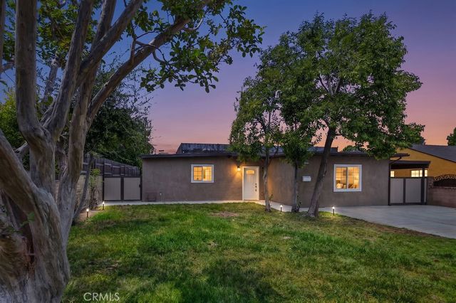 10227 Mcvine, Sunland, CA 91040