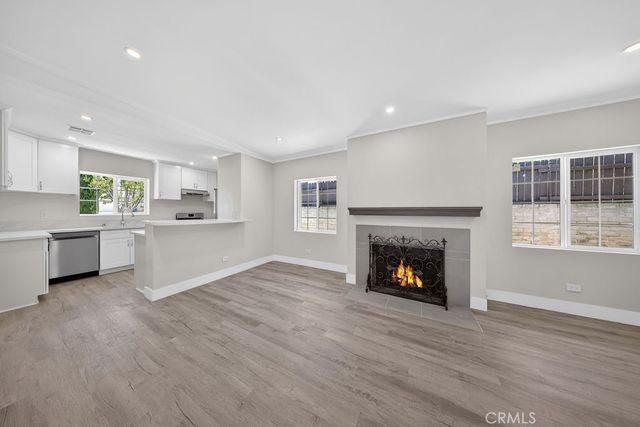 10227 Mcvine, Sunland, CA 91040
