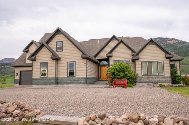 61 ASTORIAN Lane, Smoot, WY 83126