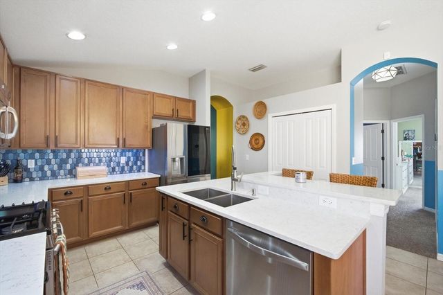 6808 CAMBRIDGE PARK DRIVE, Apollo Beach, FL 33572