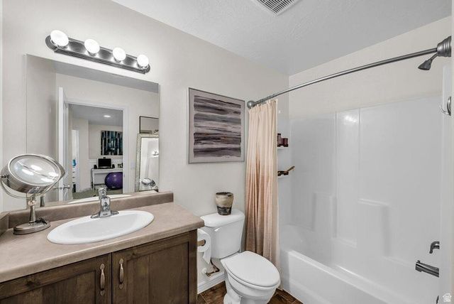 3265 S FOSSIL DR, St. George, UT 84790