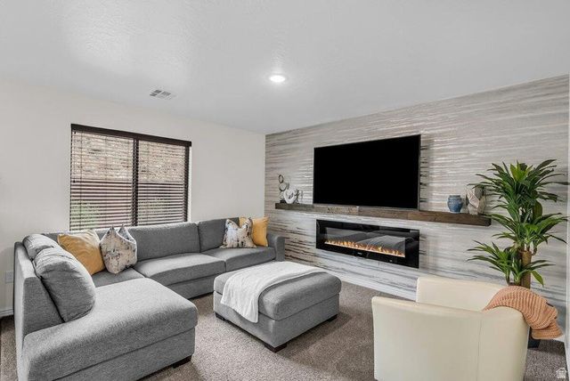 3265 S FOSSIL DR, St. George, UT 84790