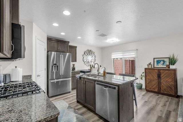 3265 S FOSSIL DR, St. George, UT 84790