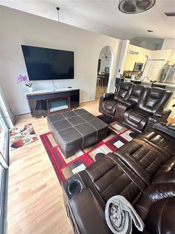 18166 SW 29th St, Miramar, FL 33029