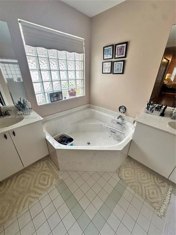 18166 SW 29th St, Miramar, FL 33029