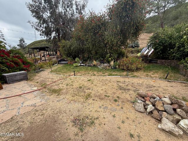 1616 Lookout Drive, Agoura Hills, CA 91301