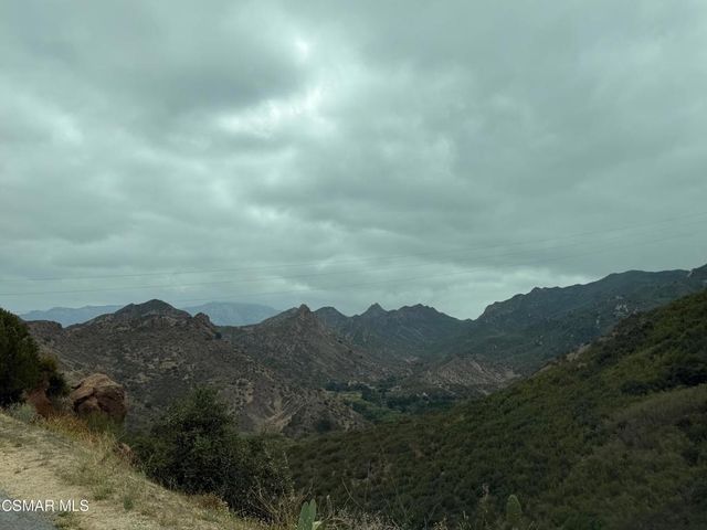 1616 Lookout Drive, Agoura Hills, CA 91301