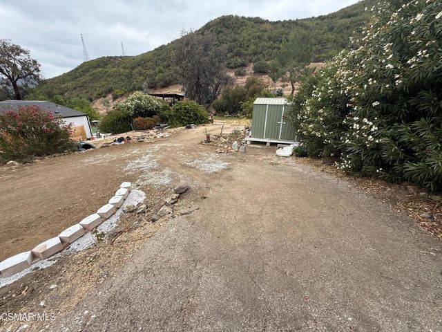 1616 Lookout Drive, Agoura Hills, CA 91301