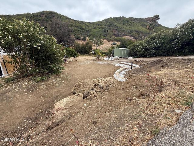 1616 Lookout Drive, Agoura Hills, CA 91301