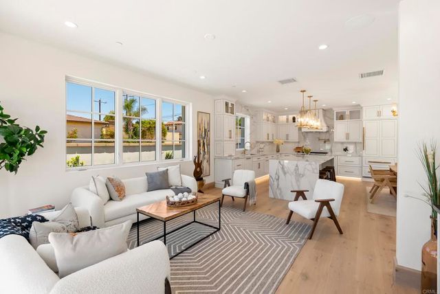 6113 El Tordo, Rancho Santa Fe, CA 92067