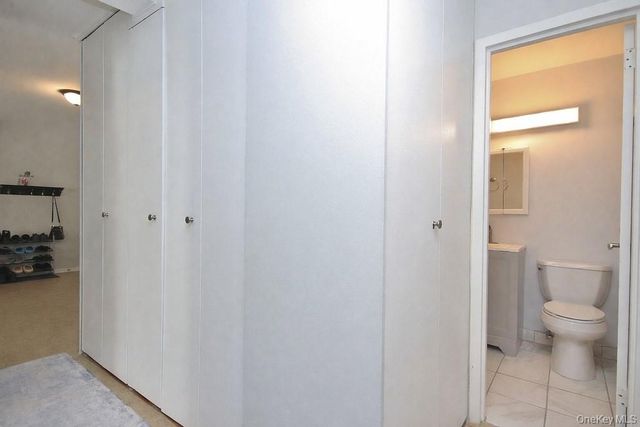 25 Stewart Place 412, Mount Kisco, NY 10549