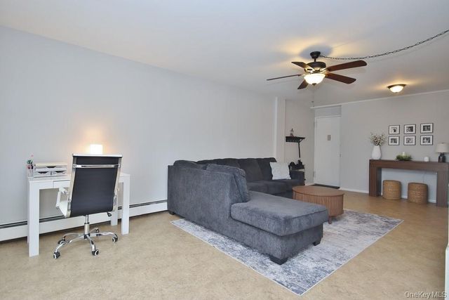 25 Stewart Place 412, Mount Kisco, NY 10549