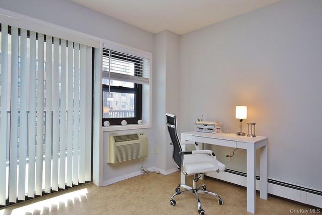 25 Stewart Place 412, Mount Kisco, NY 10549