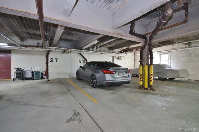 25 Stewart Place 412, Mount Kisco, NY 10549