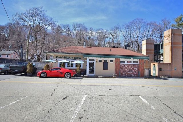 25 Stewart Place 412, Mount Kisco, NY 10549