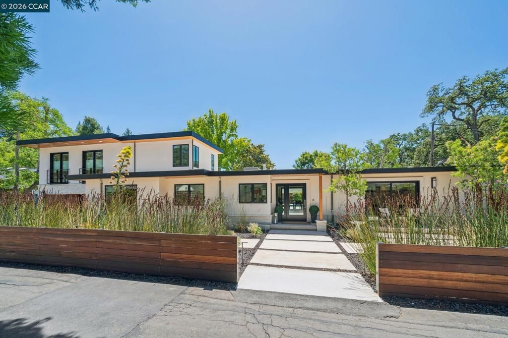 Image 1 of property listing at 3646 Happy Valley Rd, Lafayette, CA 94549