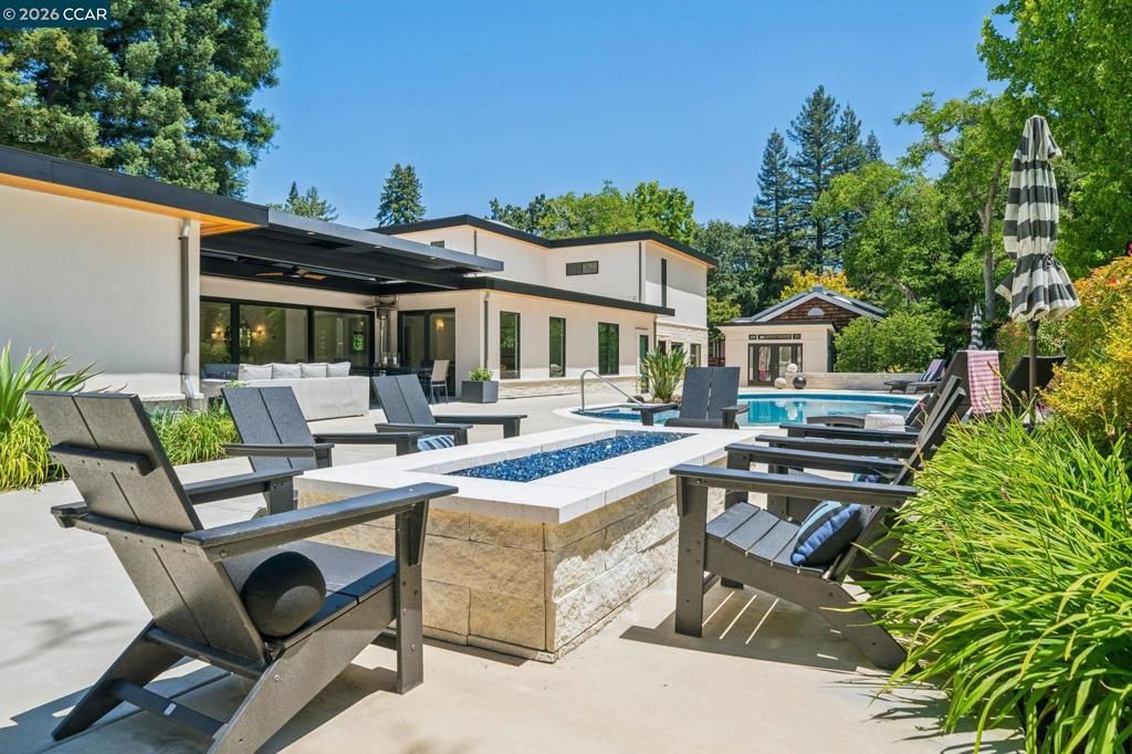 Image 53 of property listing at 3646 Happy Valley Rd, Lafayette, CA 94549
