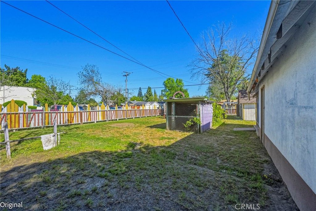 Image 37 of property listing at 261 W 26th, Merced, CA 95340