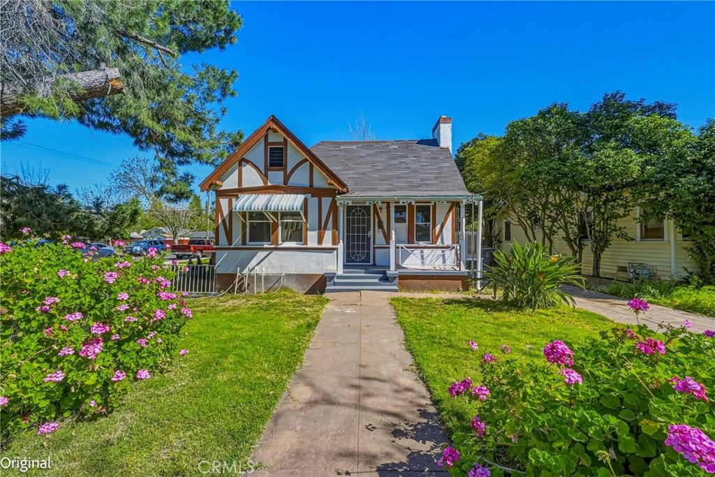 Image 6 of property listing at 261 W 26th, Merced, CA 95340