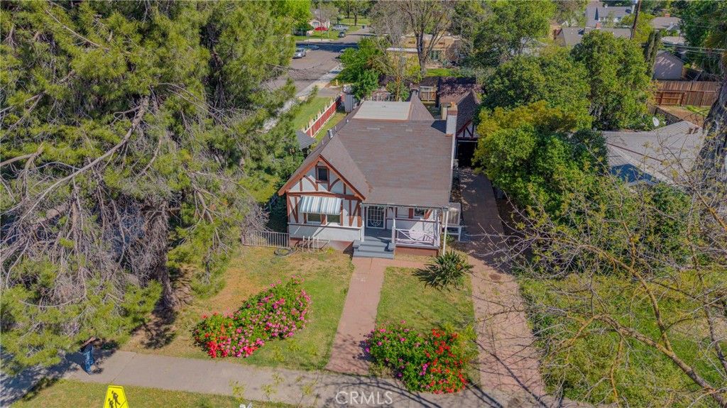 Image 9 of property listing at 261 W 26th, Merced, CA 95340