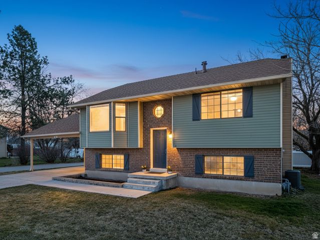 22 E 525 N, Layton, UT 84041