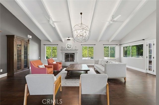 940 N Silent Ranch Drive, Glendora, CA 91741