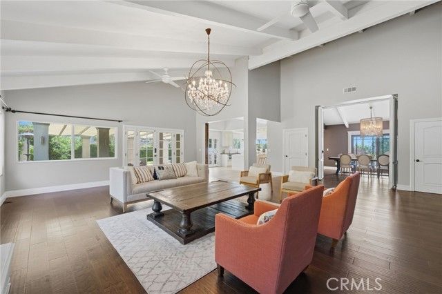 940 N Silent Ranch Drive, Glendora, CA 91741