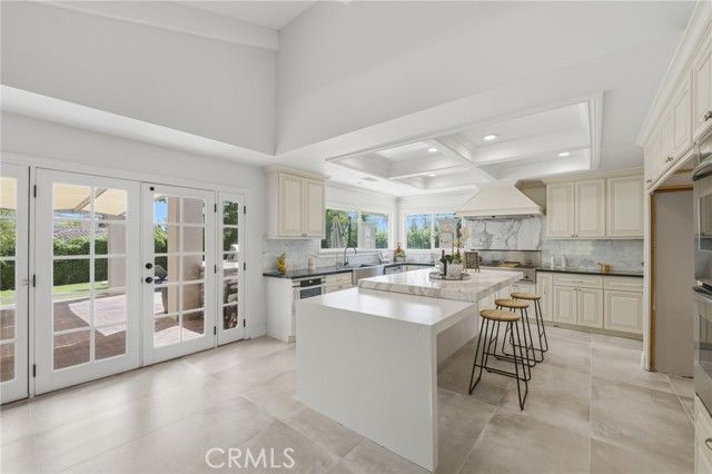 940 N Silent Ranch Drive, Glendora, CA 91741