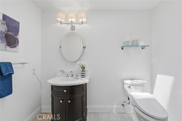 940 N Silent Ranch Drive, Glendora, CA 91741