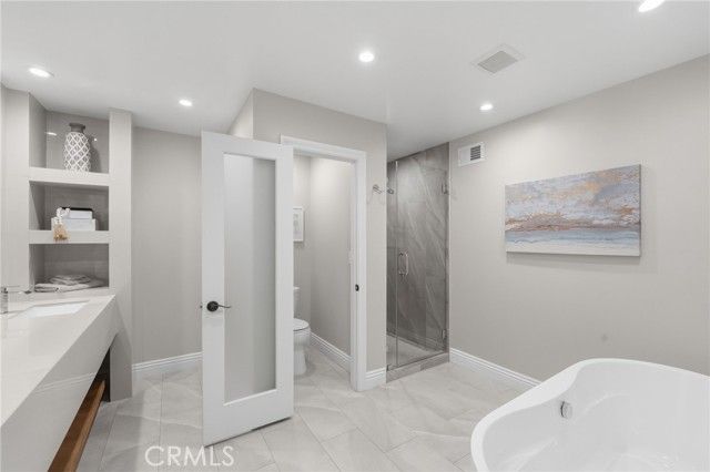 940 N Silent Ranch Drive, Glendora, CA 91741