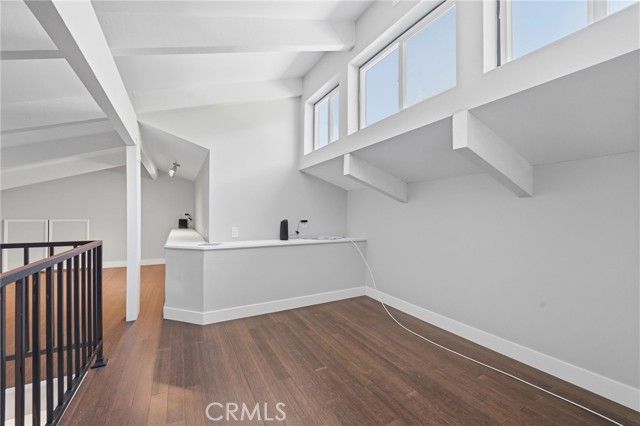 940 N Silent Ranch Drive, Glendora, CA 91741