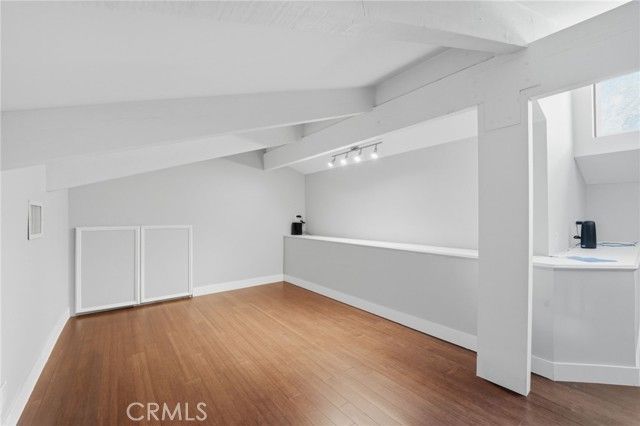 940 N Silent Ranch Drive, Glendora, CA 91741