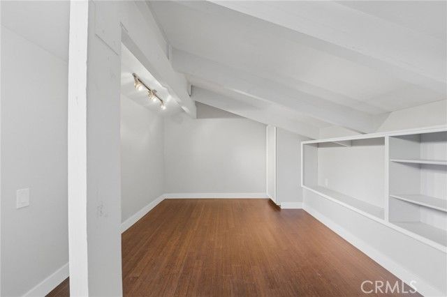 940 N Silent Ranch Drive, Glendora, CA 91741