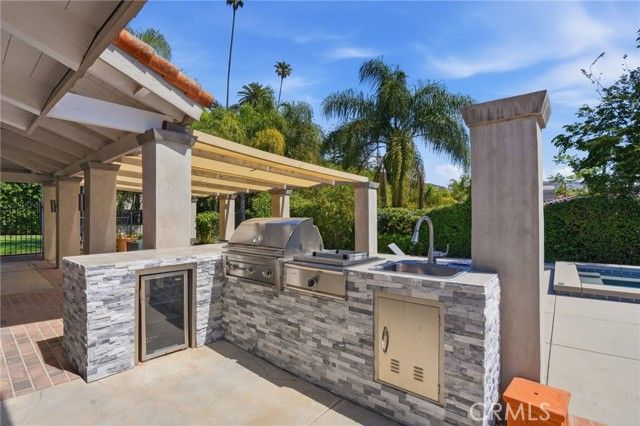 940 N Silent Ranch Drive, Glendora, CA 91741