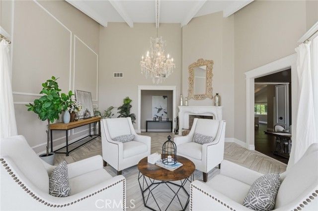 940 N Silent Ranch Drive, Glendora, CA 91741