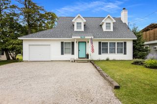 7515 Crystal Beach Road, Clearwater Twp, MI 49676