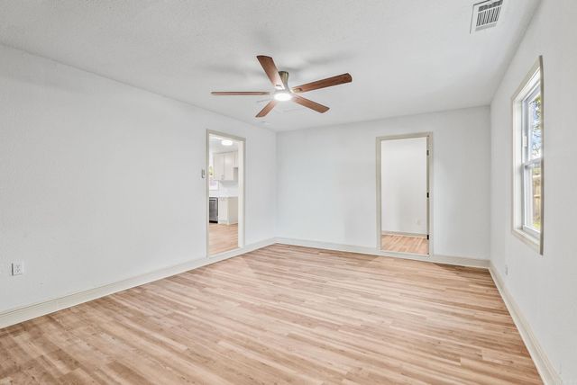 32 Ross Circle, Jacksonville, AR 72076
