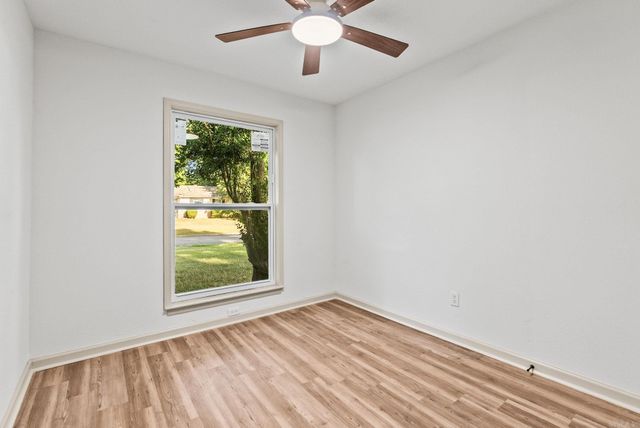 32 Ross Circle, Jacksonville, AR 72076