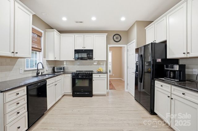 5194 Cressingham Drive, Fort Mill, SC 29707